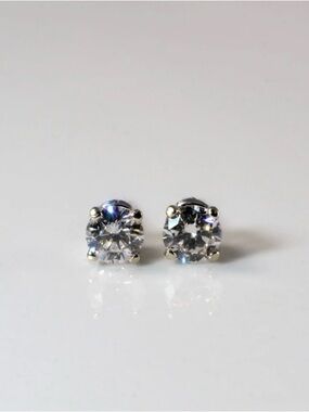 0.50 Carat Natural Diamond Studs